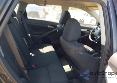 2009 Pontiac Vibe from USA, damaged, VIN 5Y2SP678X9Z461038